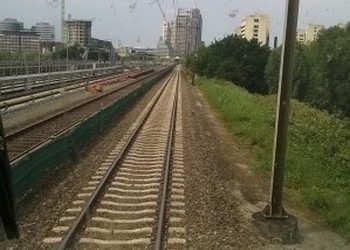 Gaasnet stroken langs het spoor