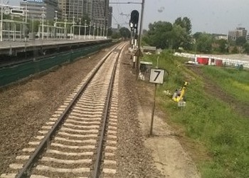 Gaasnet stroken langs het spoor