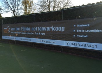 Premium Tennis doek zwart/bruin bij TVS Someren-Eind