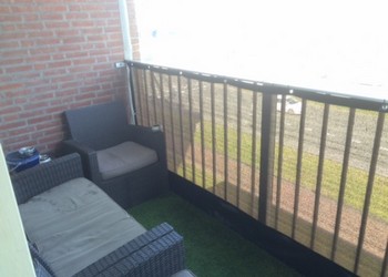 Balkon winddoek bruin/zwart met pvc tochtstrook zwart