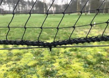 polyethyleen geknoopt 2,9x2,9 cm, draaddikte 1,3 mm., Golfnetten Aalden