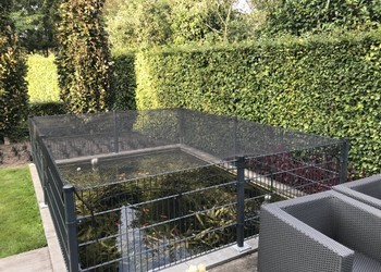 Vijvernet bladafval herfst 15x15 mm.