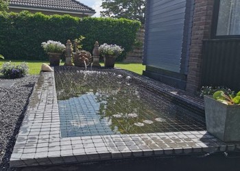 vijvernet geknoopt PE 5x5 cm, draaddikte 1.3 m M. Stigter