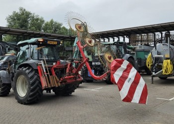 pvc afscherming tractor Berhoutschipluiden 